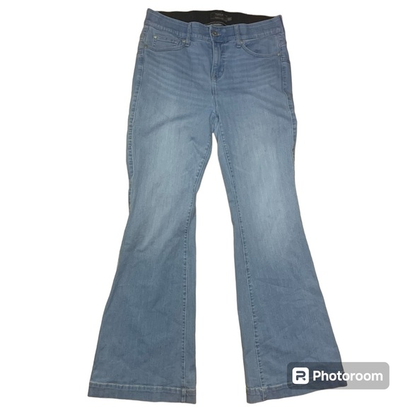 torrid Denim - Torrid Bombshell Flare Jeans Size 12R